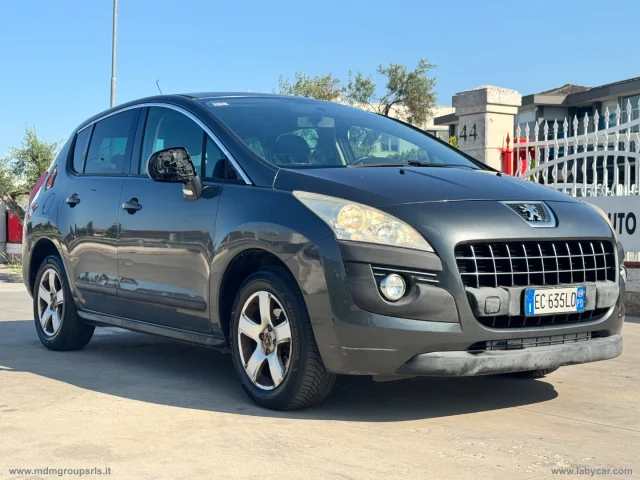 Auto - Peugeot 3008 1.6 hdi 110 cv ca. robot. premium