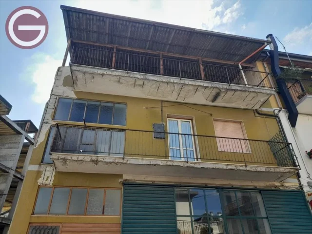 Casa indipendente in vendita a polistena centro