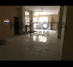Appartamenti in Vendita - Deposito in vendita a nicolosi centro