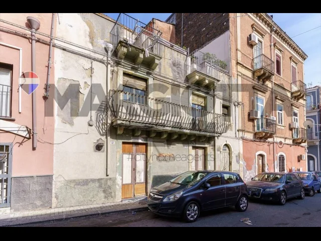 Appartamenti in Vendita - Casa indipendente in vendita a catania cibali