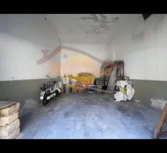 Appartamenti in Vendita - Garage in vendita a siracusa panagia