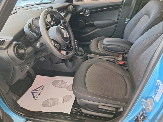 Auto - Mini mini cooper d hype 5 porte