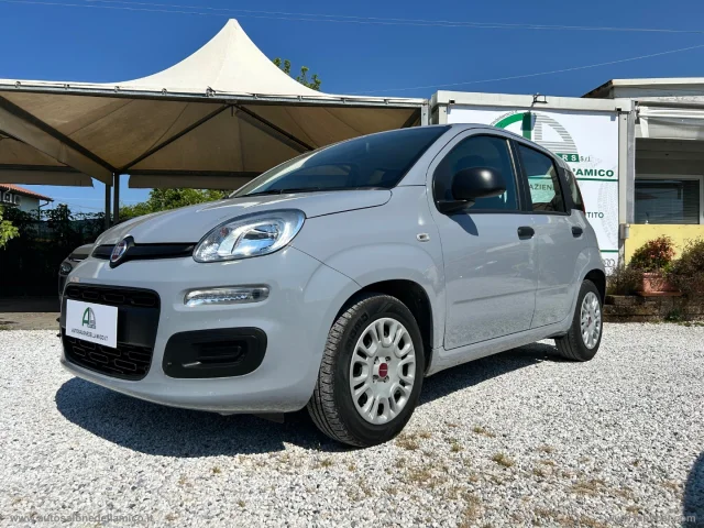 Auto - Fiat panda 1.0 firefly s&s hybrid