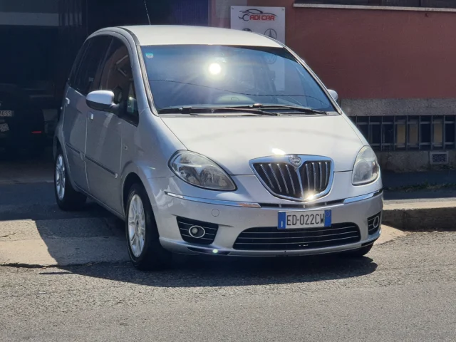 Lancia musa 1.3 mjt 90 cv oro