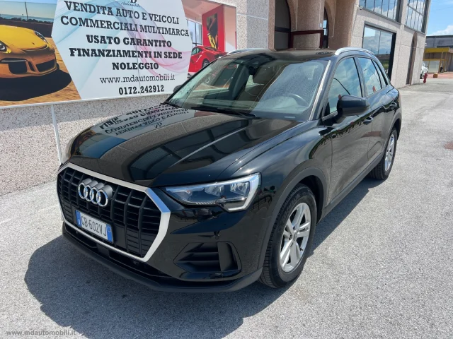 Audi q3 35 tdi s tronic business