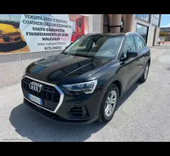 Audi q3 35 tdi s tronic business