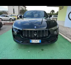 Auto - Maserati levante v6 diesel awd gransport