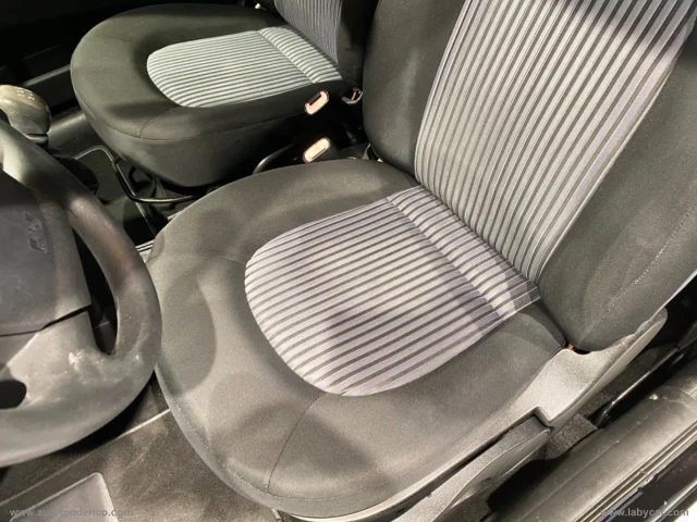 Auto - Lancia ypsilon 1.2 platino