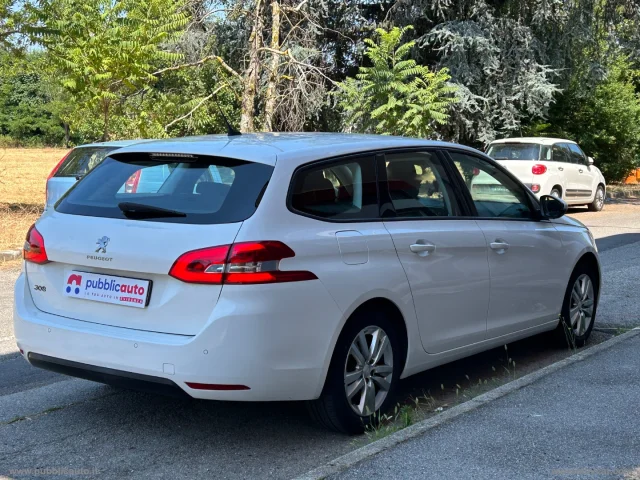 Auto - Peugeot 308 bluehdi 100 s&s business
