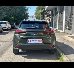 Auto - Lexus ux 250 hybrid executive