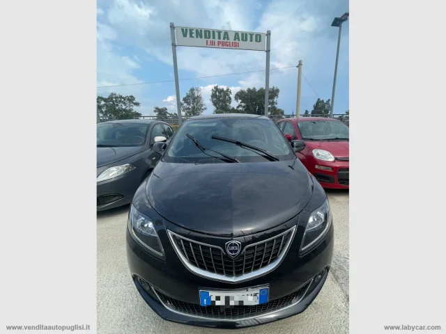 Lancia ypsilon 1.2 69 cv 5p. gpl a. ferretti