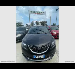 Lancia ypsilon 1.2 69 cv 5p. gpl a. ferretti
