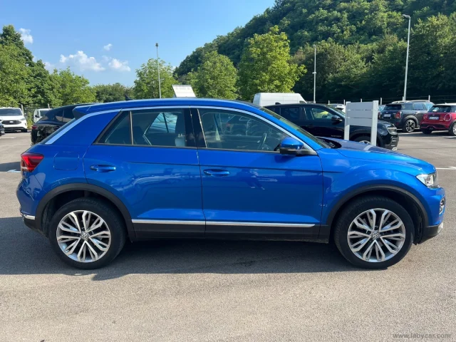 Auto - Volkswagen t-roc 2.0 tdi 150 dsg adv. bluemot. tech