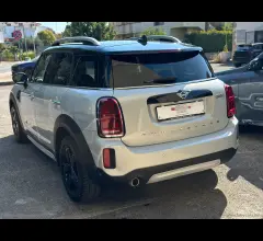 Auto - Mini mini cooper d countryman all4 aut.essential