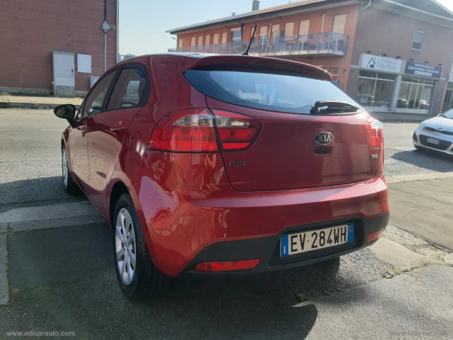 Auto - Kia rio 1.4 crdi 5p. active