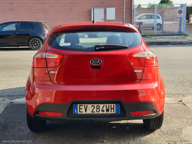 Auto - Kia rio 1.4 crdi 5p. active
