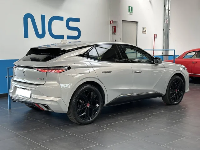 Auto - Ds automobiles ds 4 e-tense 225 performance line+