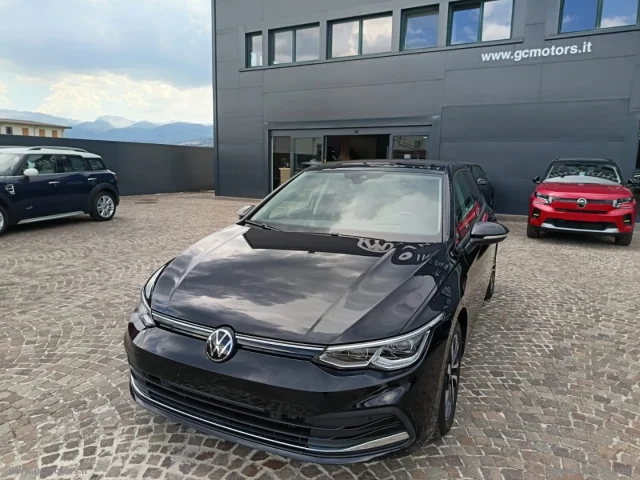 Volkswagen golf 2.0 tdi 150 cv dsg scr style