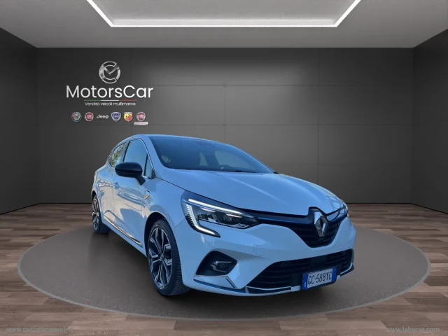 Renault 1.6 e-tech hybrid r.s. line 140cv auto