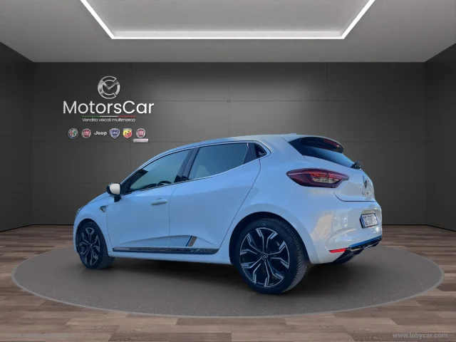 Auto - Renault 1.6 e-tech hybrid r.s. line 140cv auto