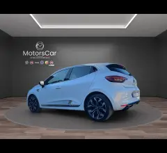 Auto - Renault 1.6 e-tech hybrid r.s. line 140cv auto