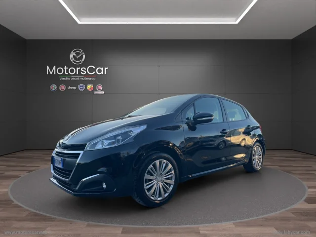 Auto - Peugeot 208 puretech 82 5p. active