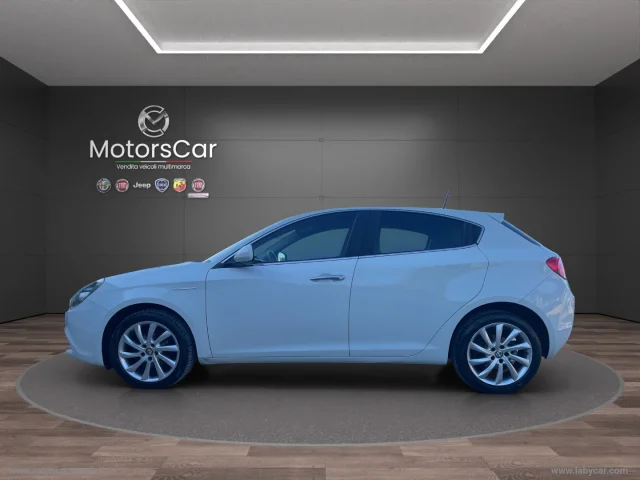 Auto - Alfa romeo giulietta 1.6 jtdm-2 105 cv distinctive
