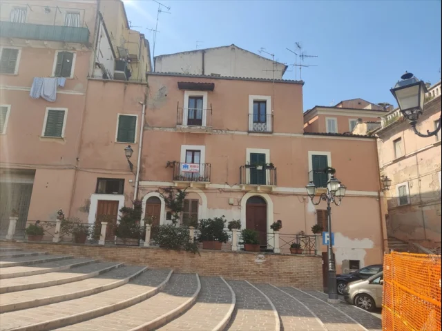 Appartamento in vendita a chieti centro storico