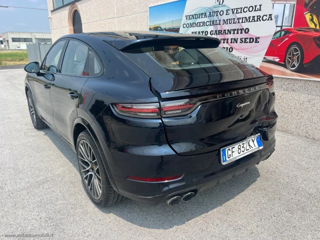 Auto - Porsche cayenne coupè 3.0 v6