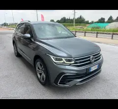 Auto - Volkswagen tiguan allsp.2.0 tdi scr dsg 4mot r-line