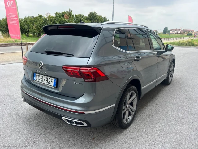 Auto - Volkswagen tiguan allsp.2.0 tdi scr dsg 4mot r-line