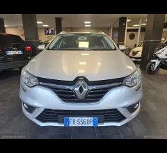 Auto - Renault mégane sporter dci 8v 110 cv energy bose
