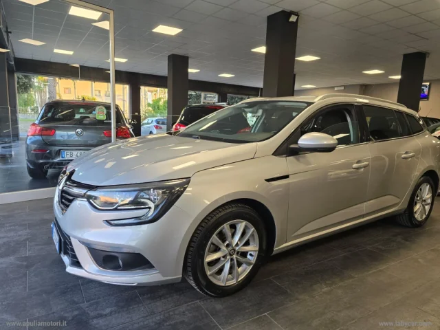 Auto - Renault mégane sporter dci 8v 110 cv energy bose