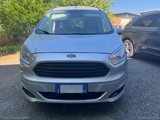 Ford tourneo courier 1.5 tdci 75 cv titanium