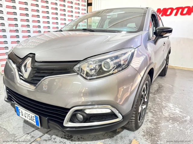 Auto - Renault captur 1.5 dci 8v 90 cv s&s iconic