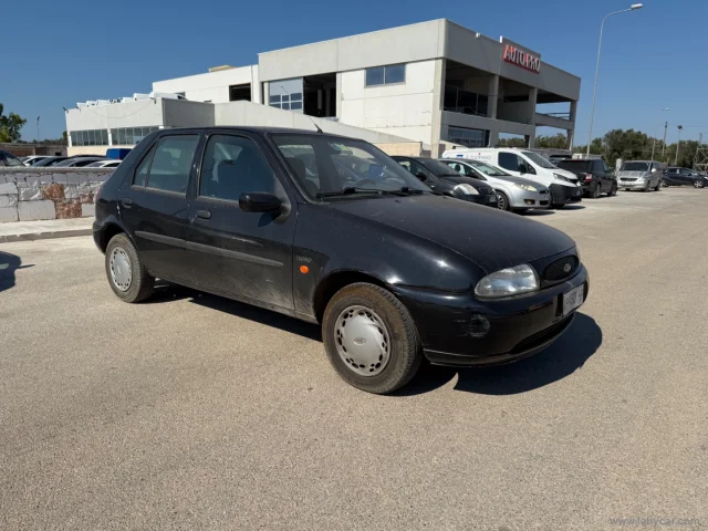Ford fiesta 1.2i 16v 5p. ghia