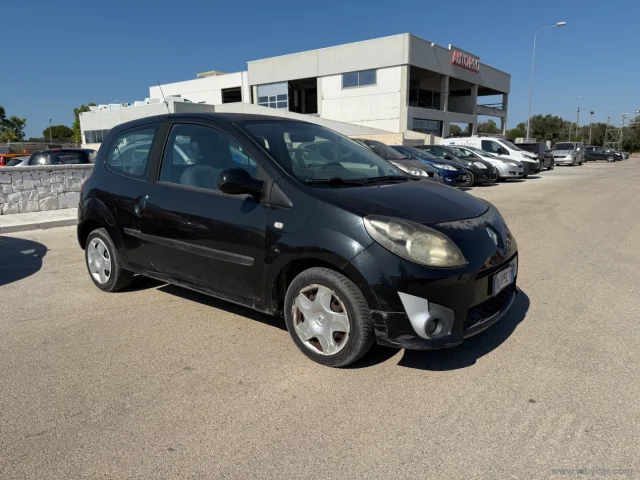Renault twingo 1.2 8v