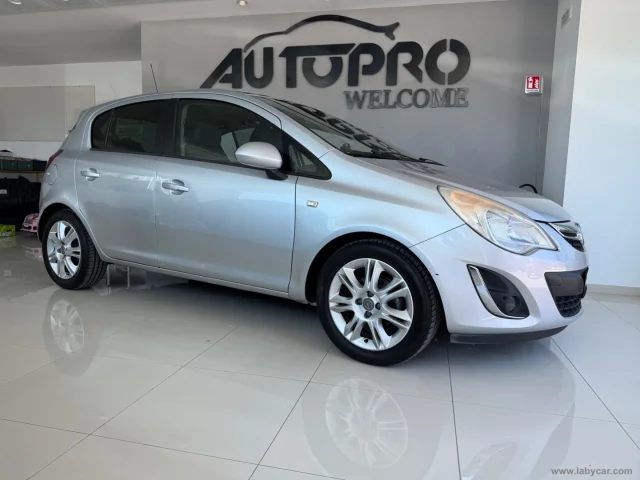 Auto - Opel corsa 1.2 85 cv 5p. gpl-tech club