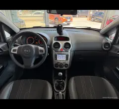 Auto - Opel corsa 1.2 85 cv 5p. gpl-tech club