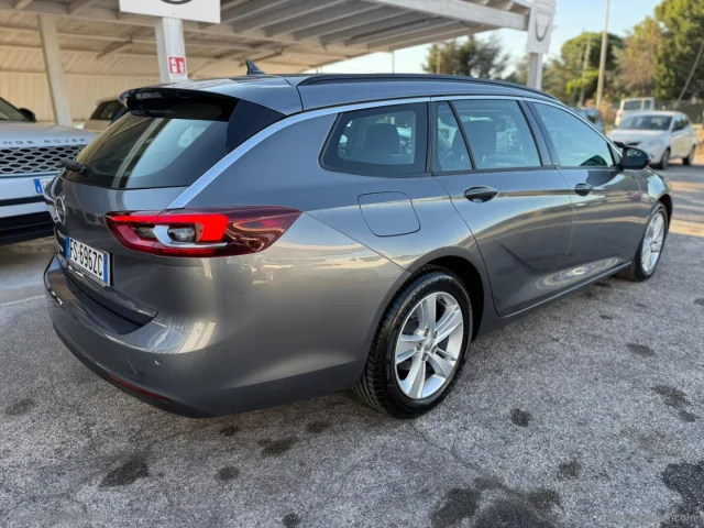 Auto - Opel insignia 2.0 cdti s&s st innovation