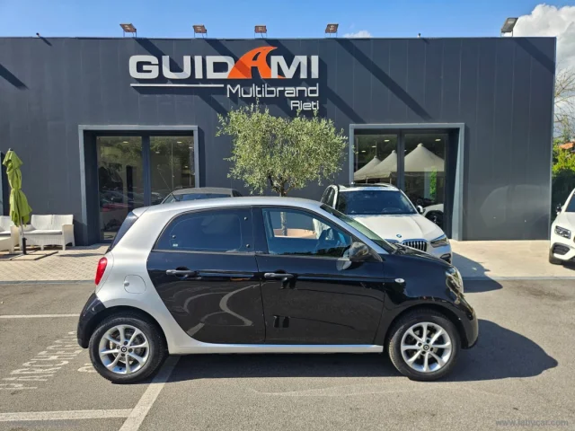 Auto - Smart forfour 70 1.0 passion