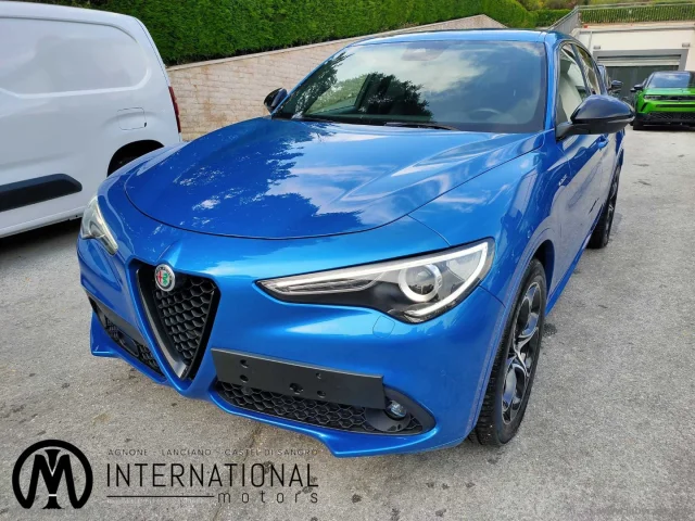 Alfa romeo stelvio 2.2 t.diesel 210cv at8 q4 veloce