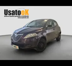 Auto - Lancia ypsilon 0.9 t.air 85cv 5p.met.ec.silver