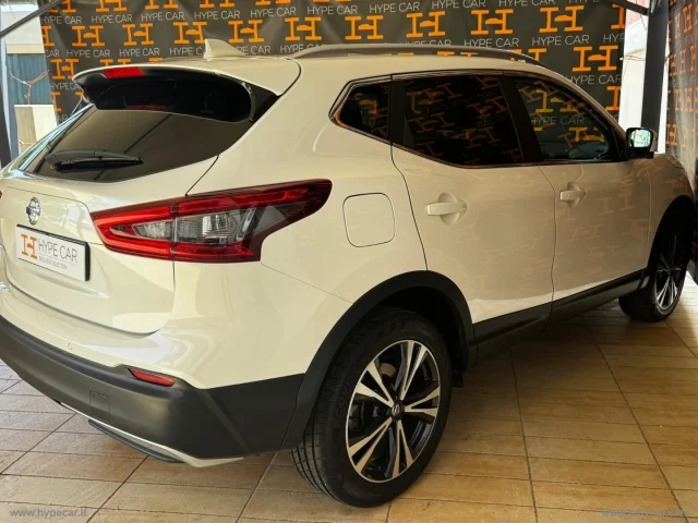 Auto - Nissan qashqai 1.5 dci 115 cv n-connecta