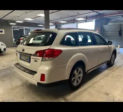 Auto - Subaru outback 2.0d cvt exclusive|interni in pelle|tetto panoramico