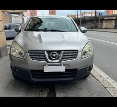 Auto - Nissan qashqai 2.0 dci dpf 4wd acenta