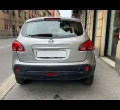 Auto - Nissan qashqai 2.0 dci dpf 4wd acenta