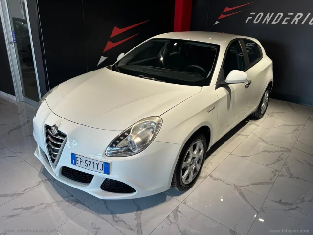 Auto - Alfa romeo giulietta 1.4 turbo 120 cv distinctive