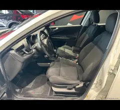 Auto - Alfa romeo giulietta 1.4 turbo 120 cv distinctive