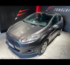 Auto - Ford fiesta 1.4 5p. bz.-gpl black & white ed.